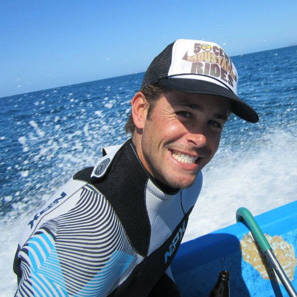 Rider , Makani Fins, Tyson Poor 
US-11 - 1