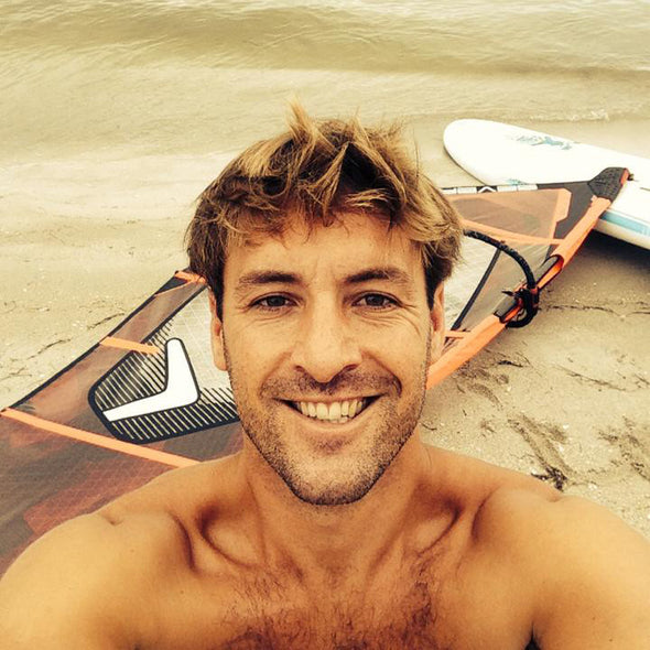 Rider , Makani Fins, Wyatt Miller 
US-525 - 1